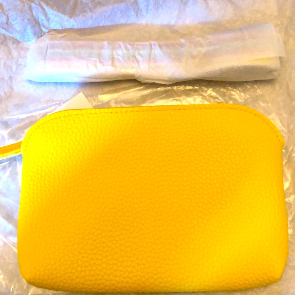Hipster pouch vegan material NEW